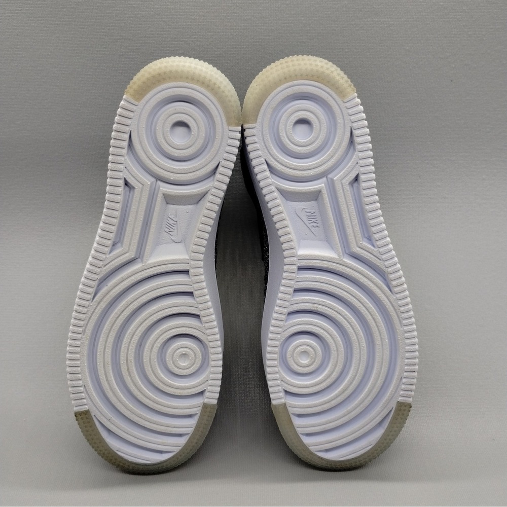 Nike‎ Air Force 1 Flyknit Casual Sneakers Womens Size 6 Black White Hi Top - Picture 6 of 9